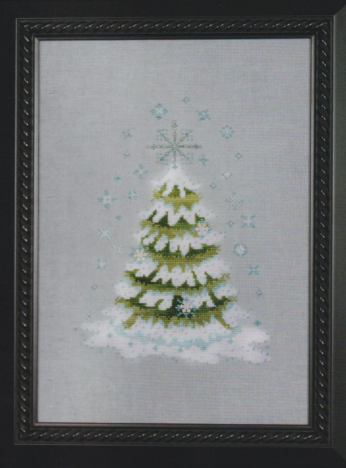 Nora Corbett Christmas Tree 2010 cross stitch pattern