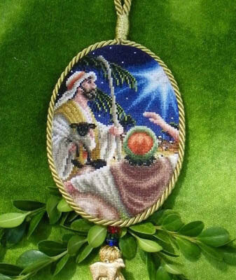 Blackberry Lane Designs Keeping Watch christmas ornament cross stitch pattern