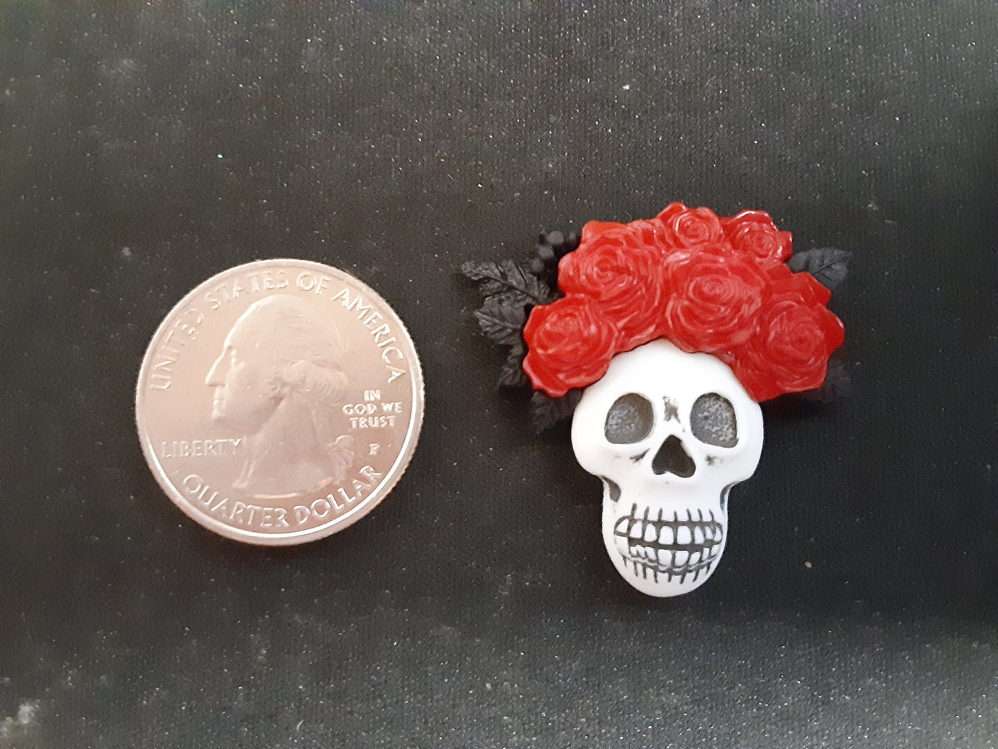 Gothic Love Needle Minders
