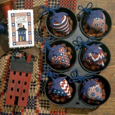 Prairie Schooler American Strawberries cross stitch pattern