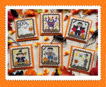 Waxing Moon Halloween Littles 214 cross stitch pattern
