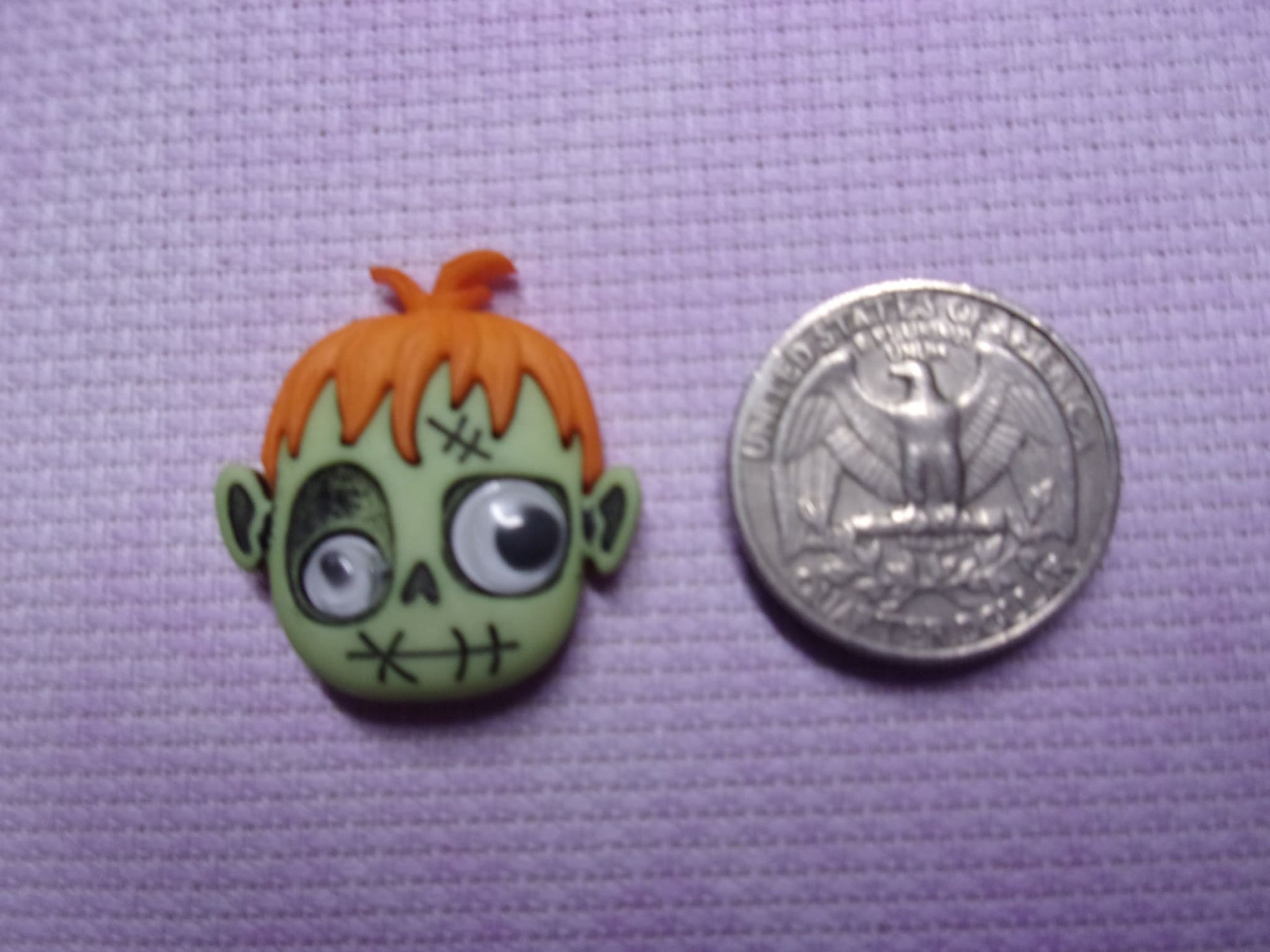 Zombie Head Needle Minders Green Face