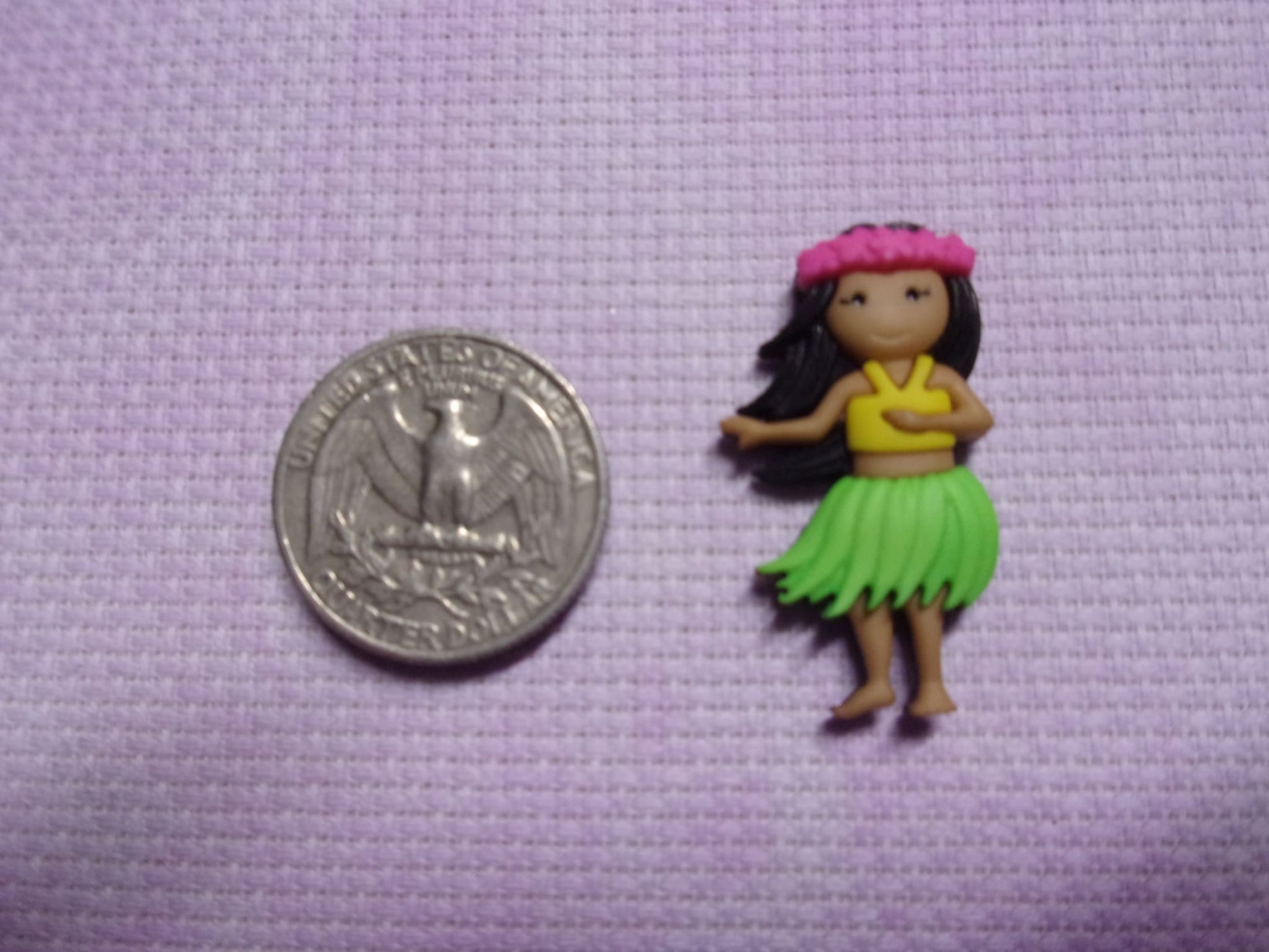 Hula Girls And Flamingos Needle Minders Pink Flower Needle Minders