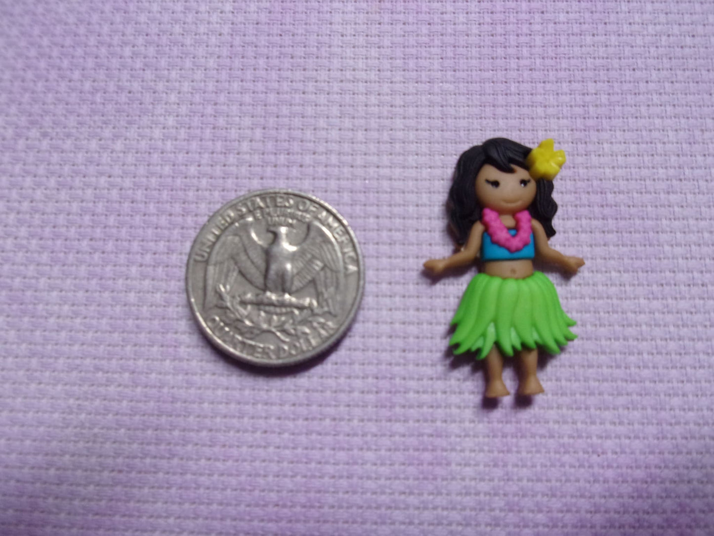 Hula Girls And Flamingos Needle Minders Yellow Flower Needle Minders