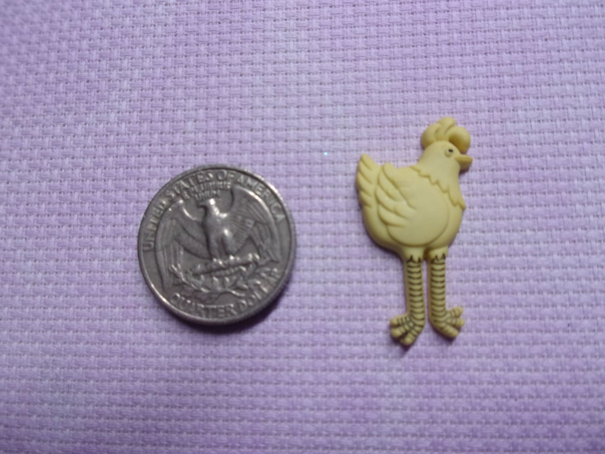 Farm Birds Needle Minders Yellow Hen