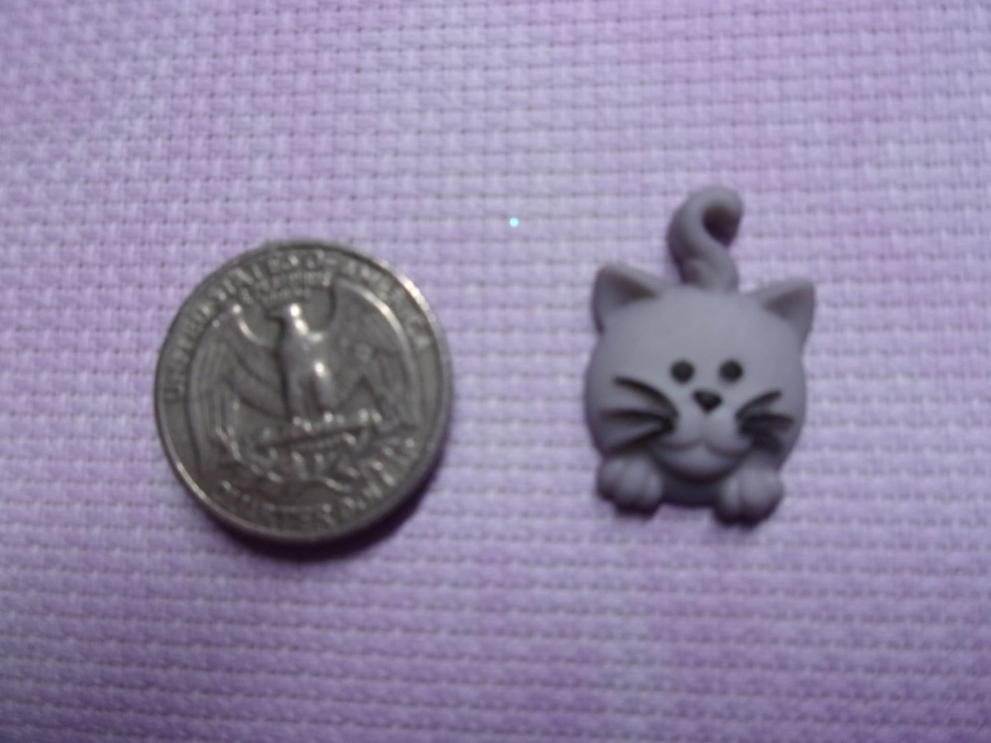 Baby Farm Animal Heads Needle Minders Grey Cat Needle Minders