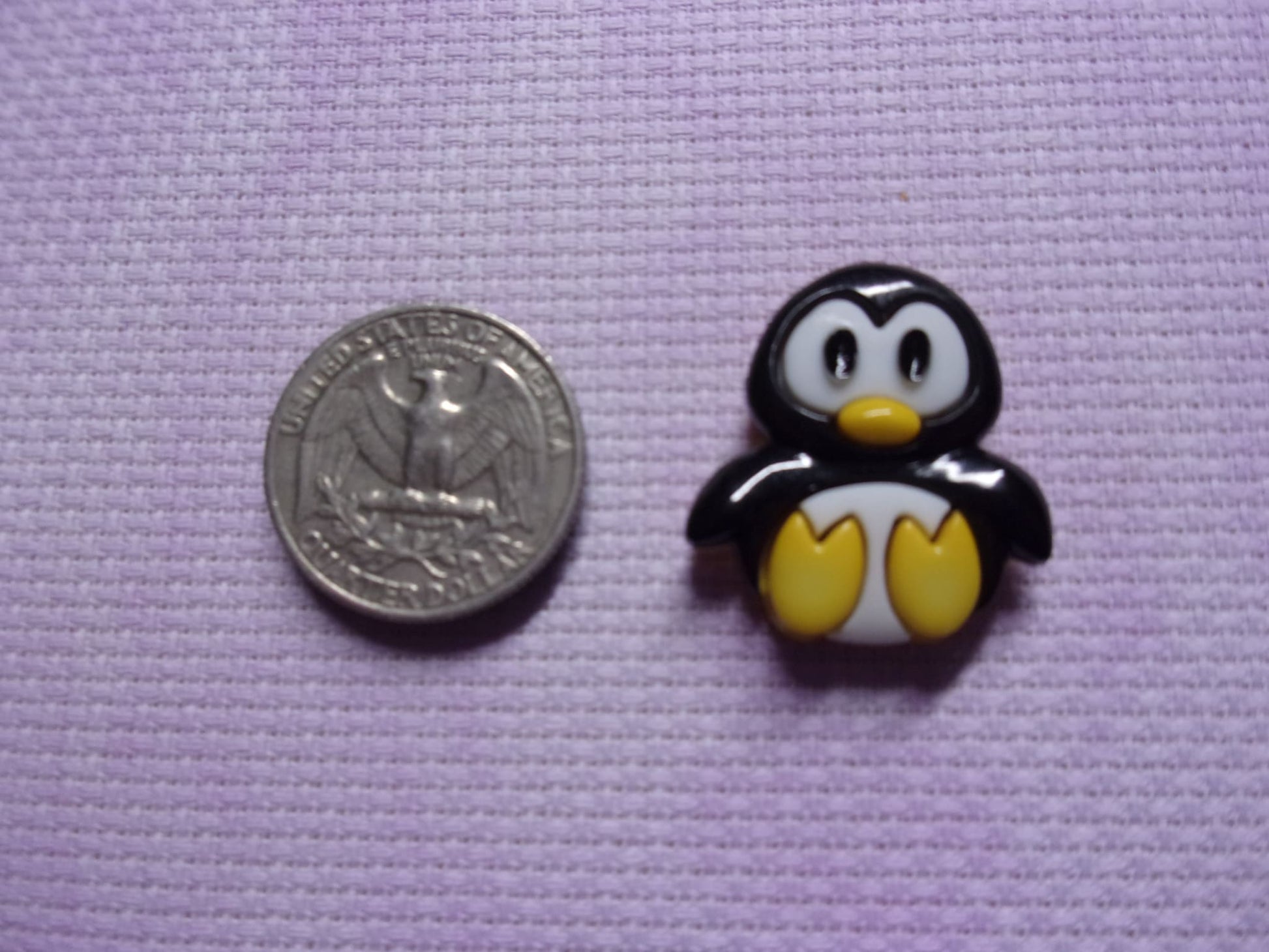 Penguin Needle Minder Minders