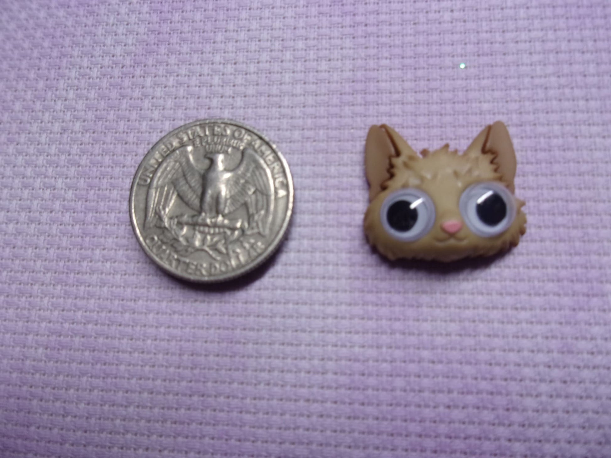 Google-Eye Animals Needle Minders Cat Needle Minders