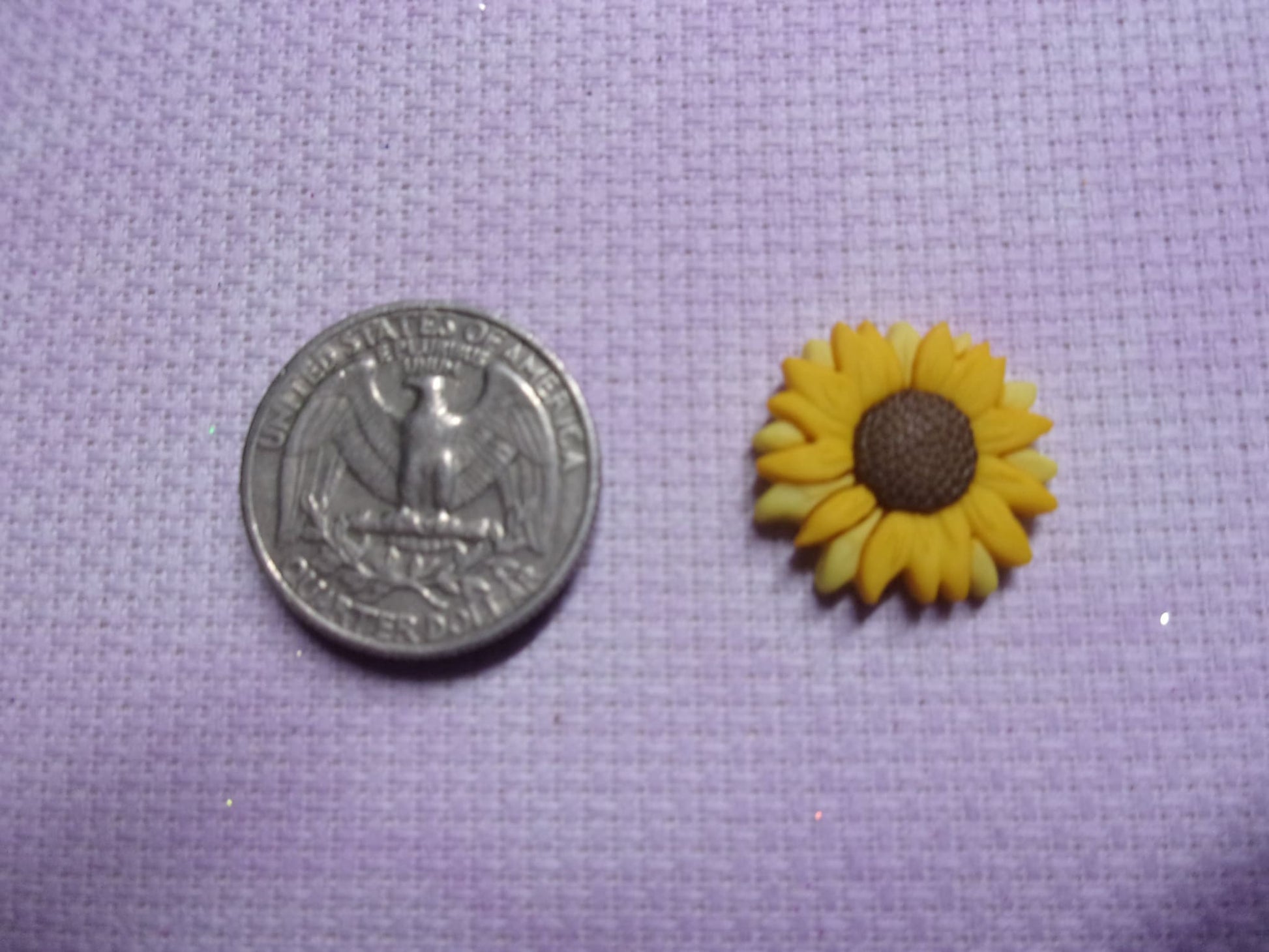 Sunflower Needle Minders Head