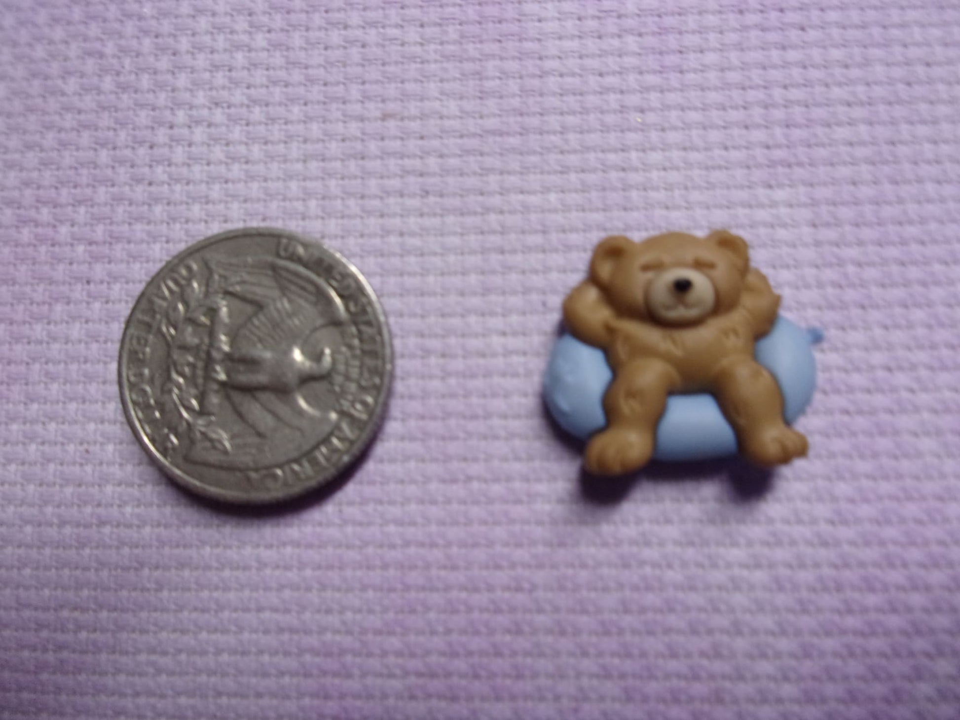 Beach Bears Needle Minders Tube Needle Minders