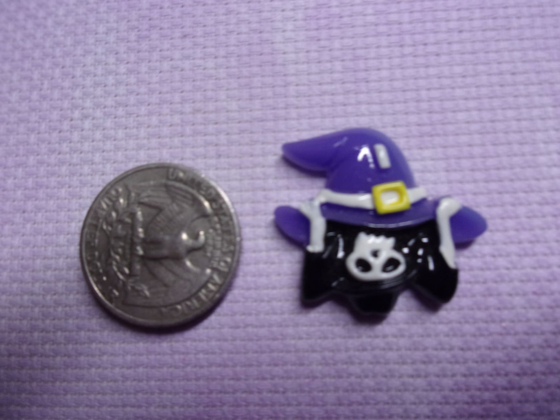 Halloween Resin Needle Minders Skull Witch