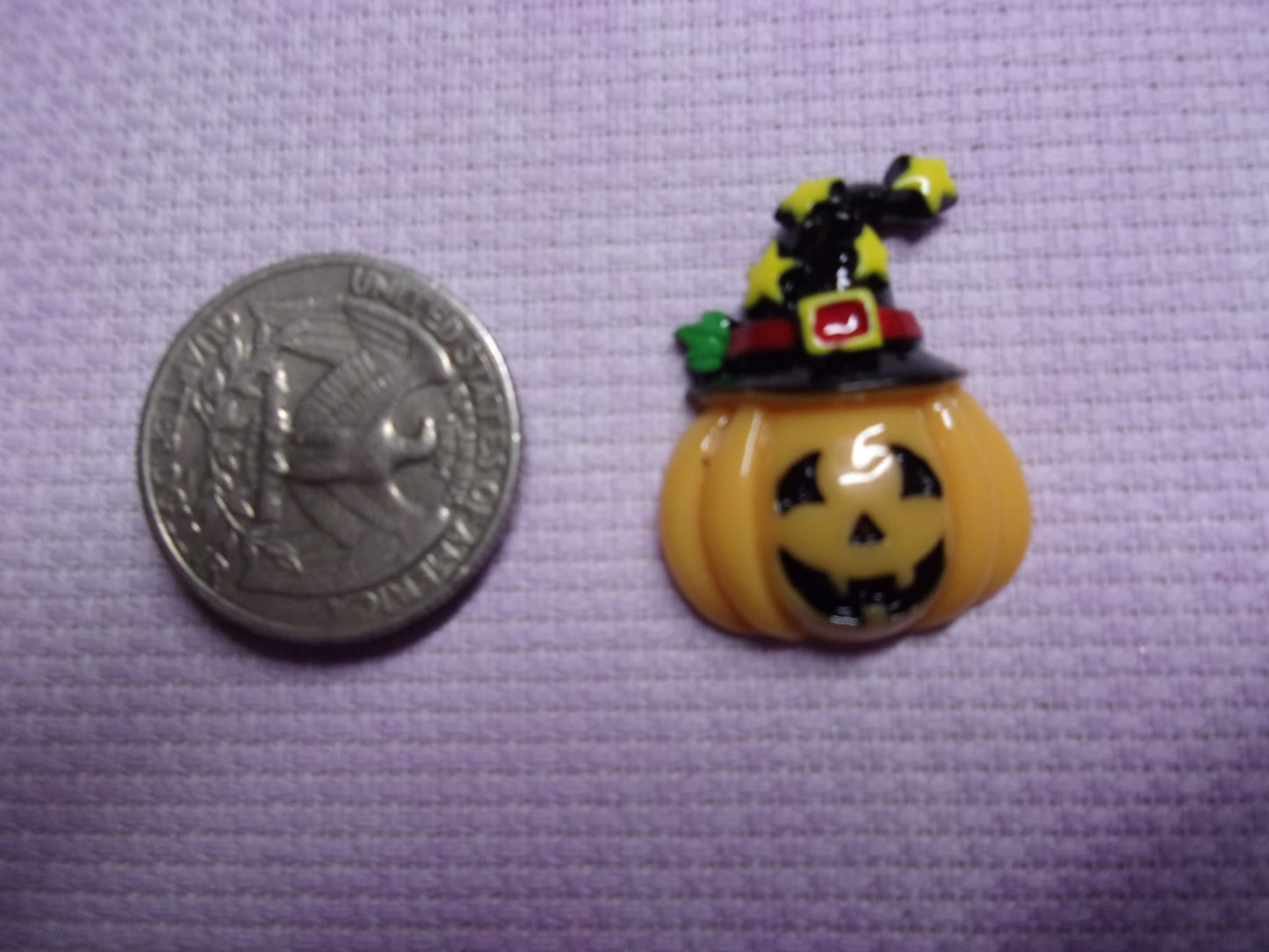 Halloween Resin Needle Minders Pumpkin Hat