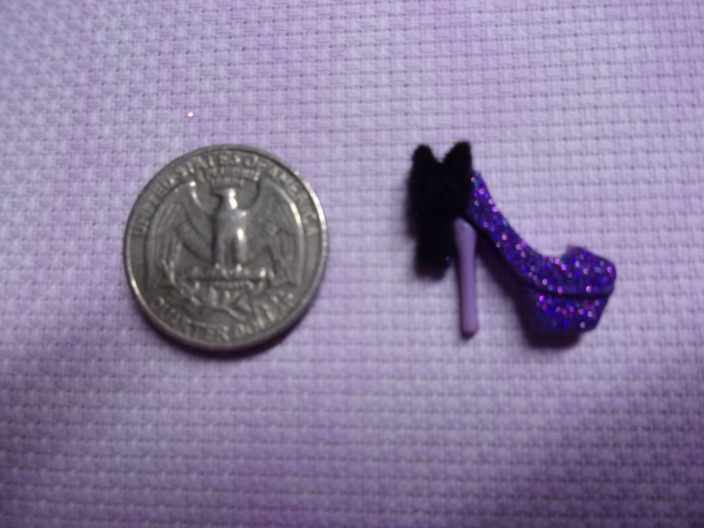 High Heels Needle Minders Purple Bow Needle Minders