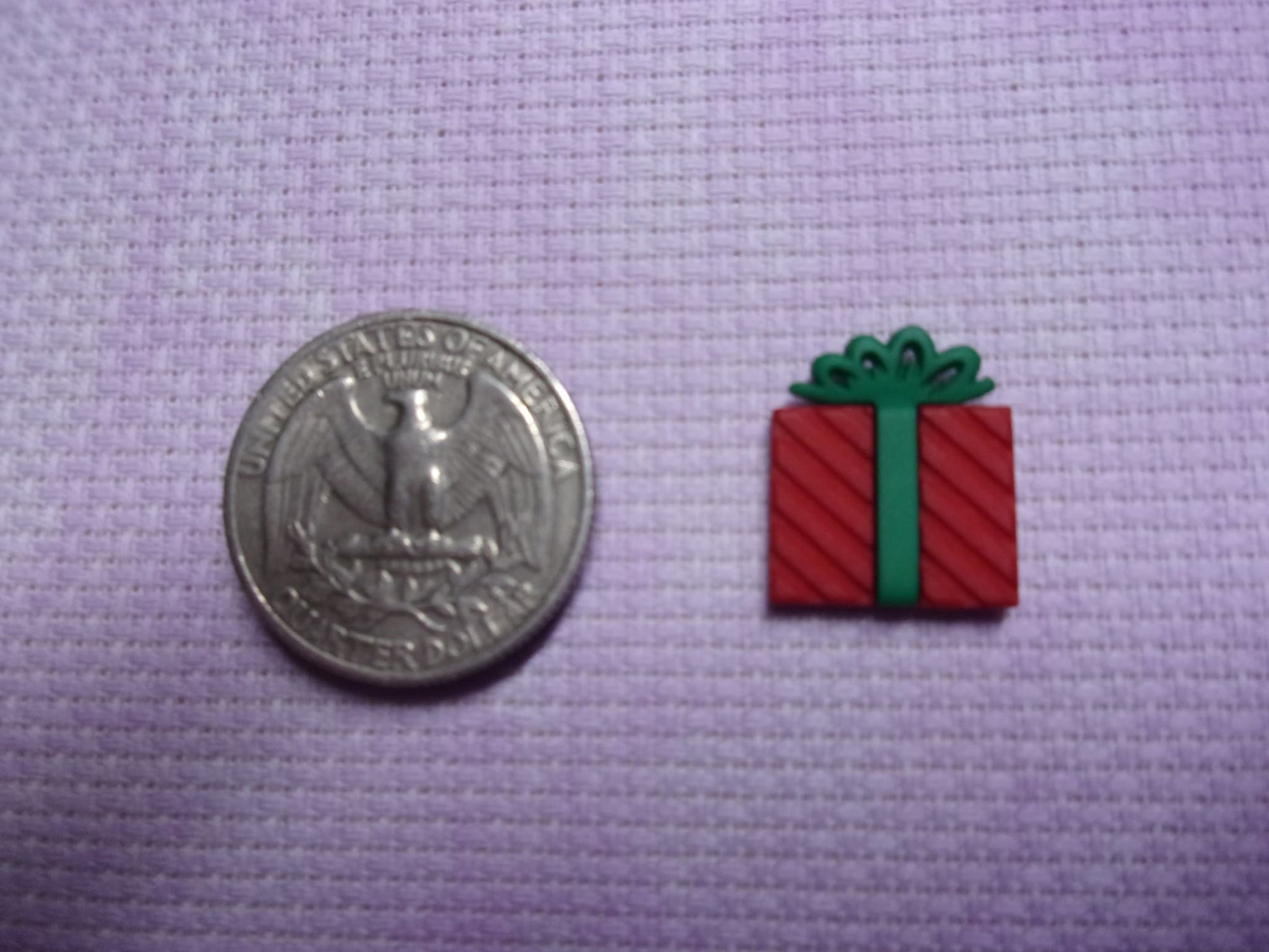 Christmas Tree Needle Minders Red Present Needle Minders