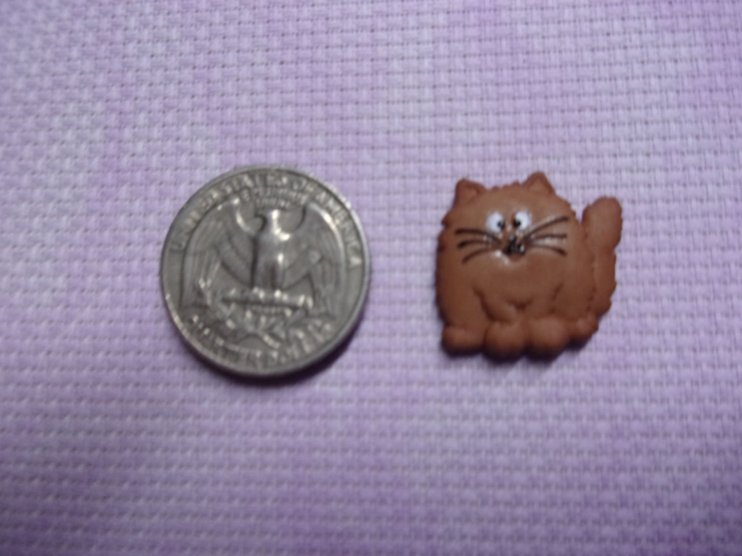 Cats Needle Minders Dk Brown Fat Cat