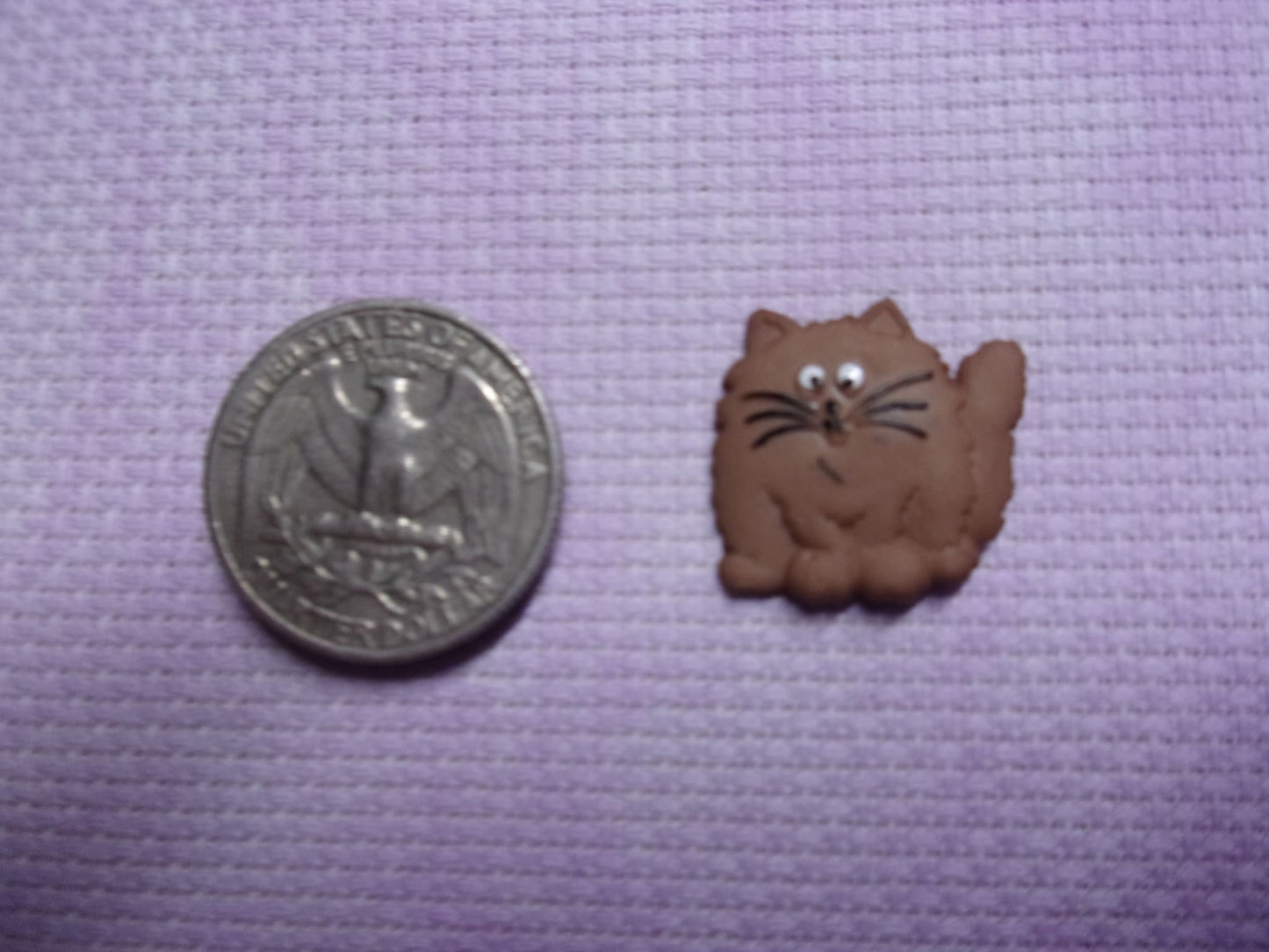 Cats Needle Minders Brown Fat Cat