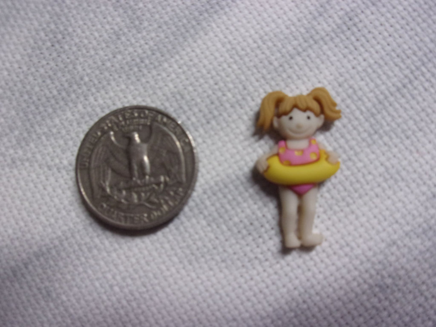 At The Beach Needle Minders Girl Needle Minders