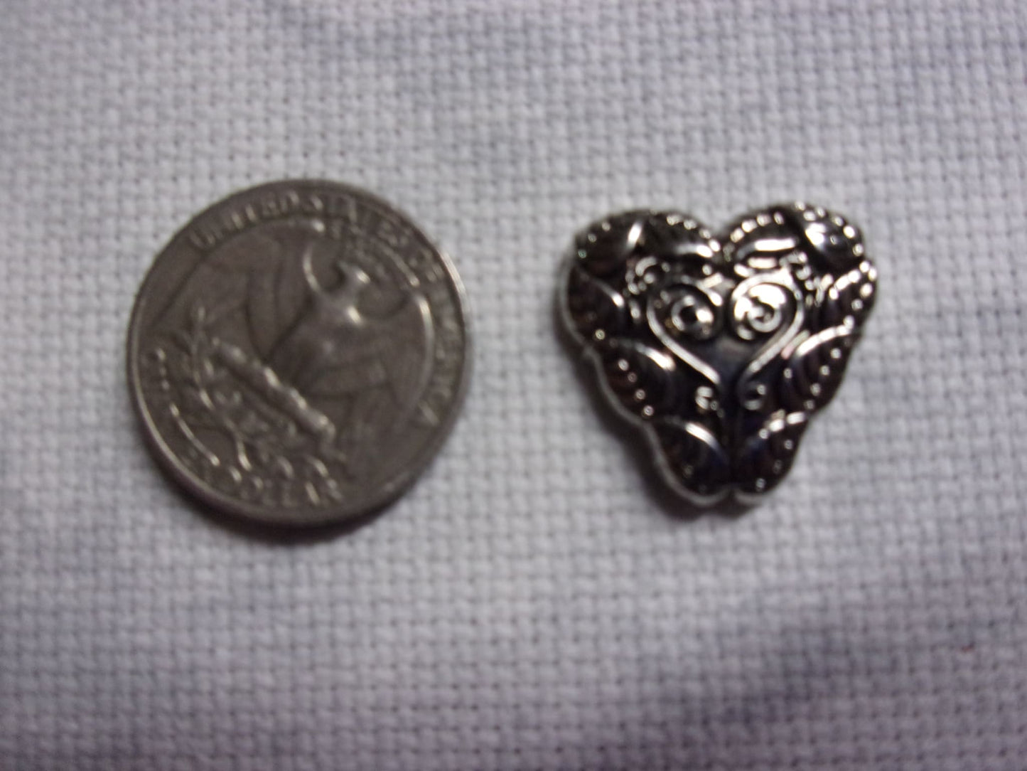 Paris Needle Minders Silver Rose Heart