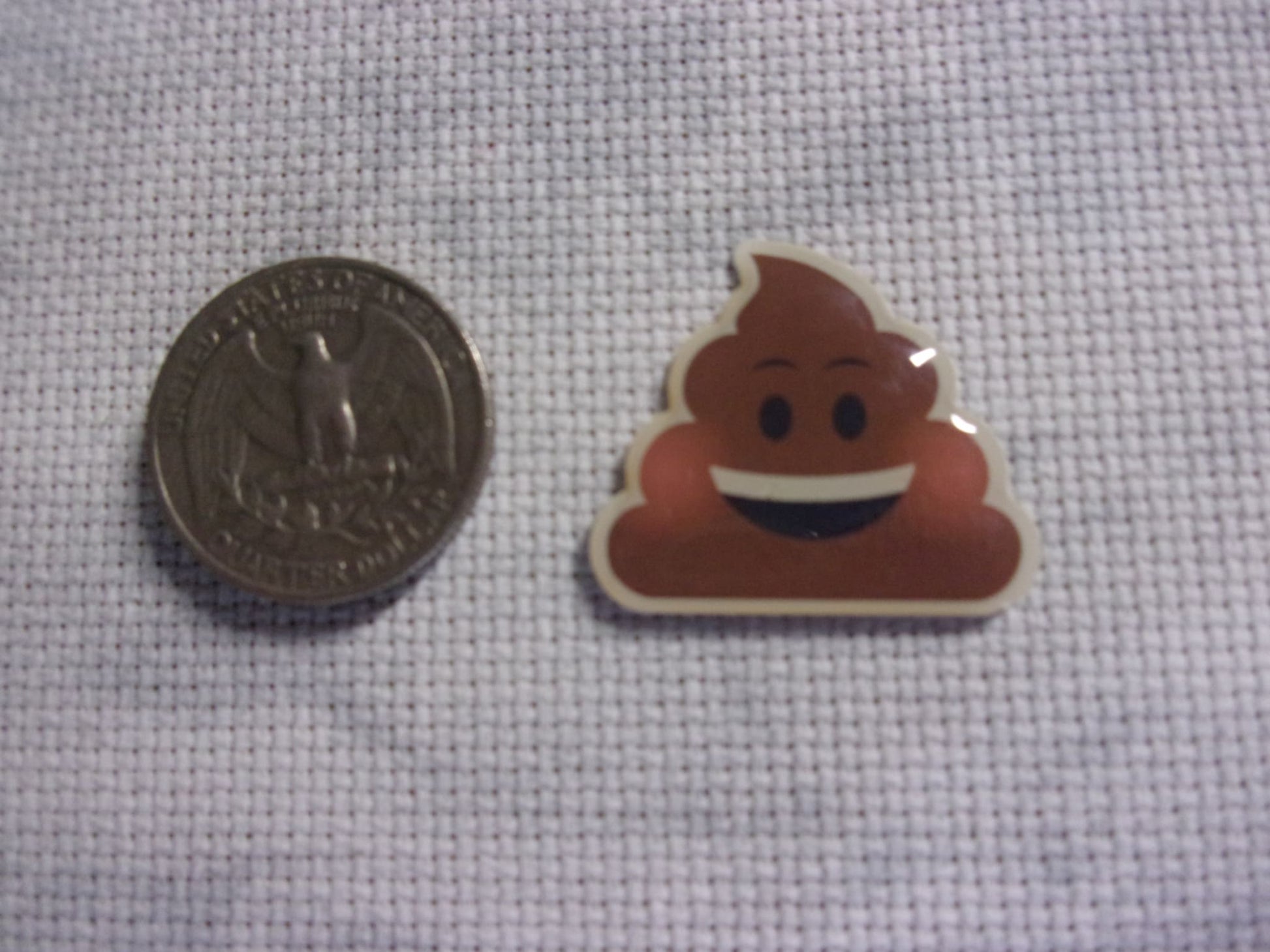 Emoticon Needle Minders Poop