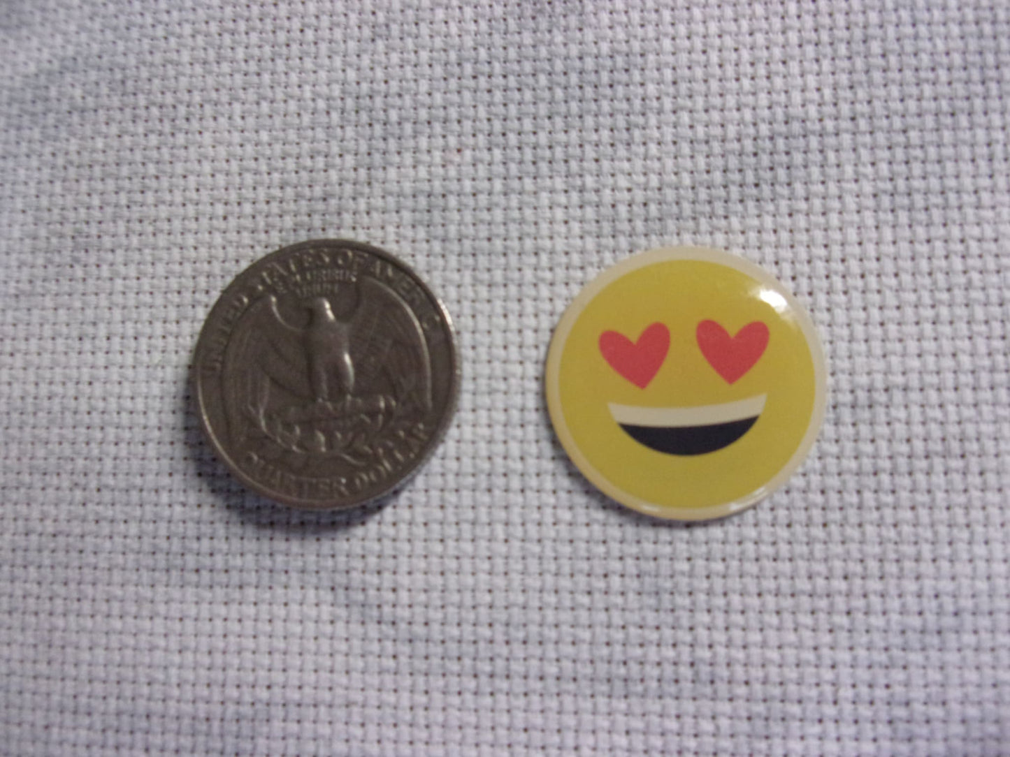 Emoticon Needle Minders Heart Face