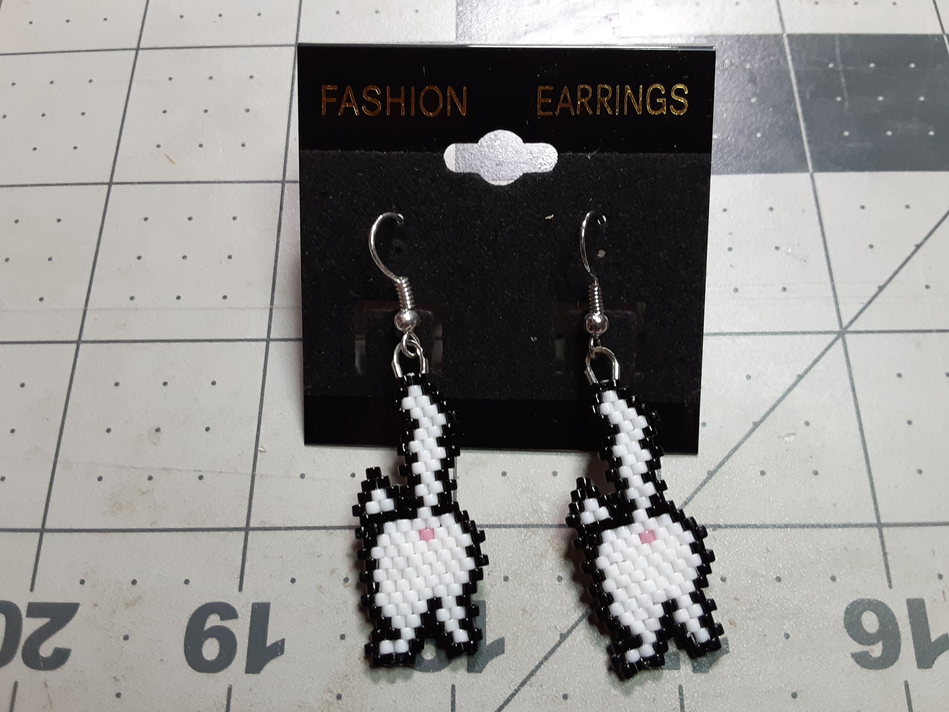 White Cat beaded Earrings