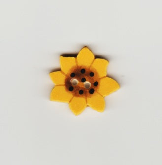 Mill Hill Large Sunflower 86138 ceramic button