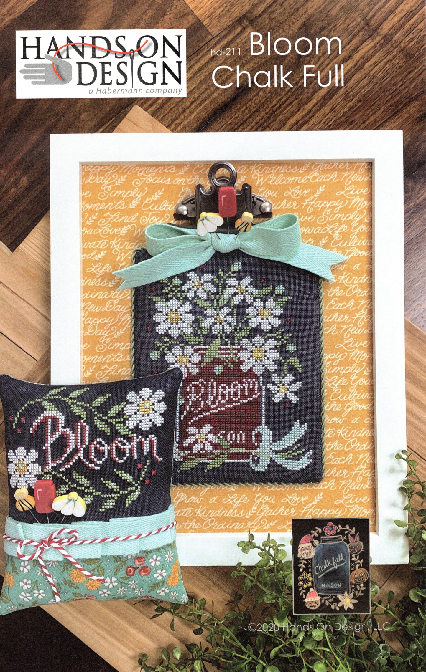 Hands On Design Bloom - Chalk Full HD-211 flowers cross stitch pattern