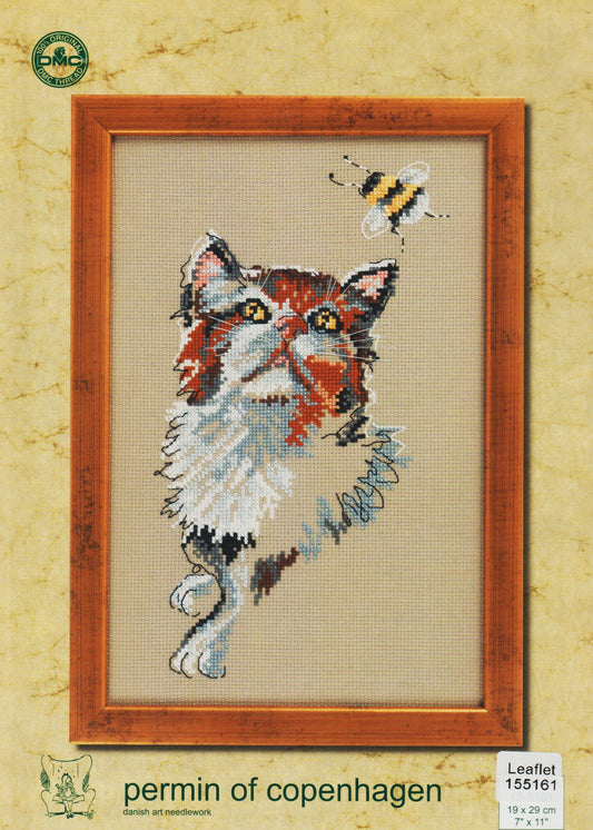 Permin of Copenhagen Cat with Bumblebee 155161 cross stitch pattern