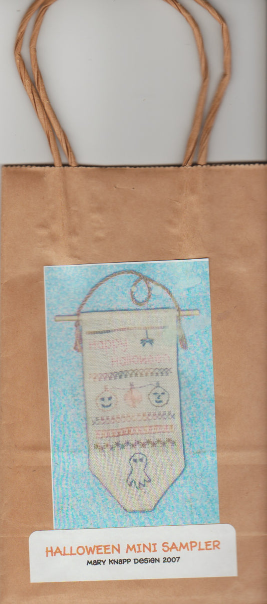 Mary Knapp Designs Halloween Mini Sampler 2007 cross stitch kit