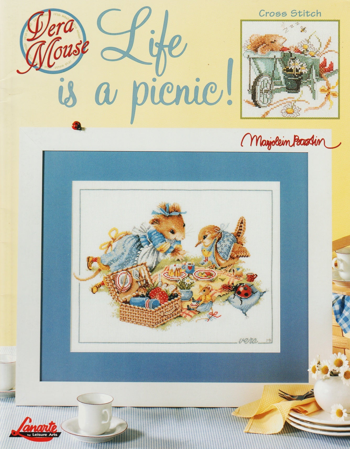 Leisure Arts Lanarte Life is a Picnic! 3516 Vera Mouse cross stitch pattern