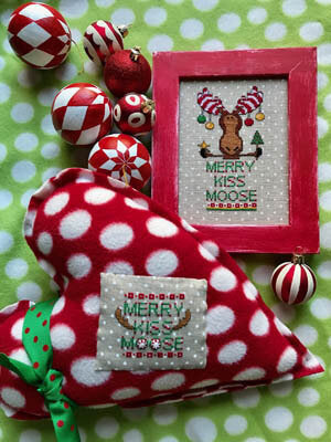 Amy Bruecken Merry Kiss Moose christmas cross stitch pattern