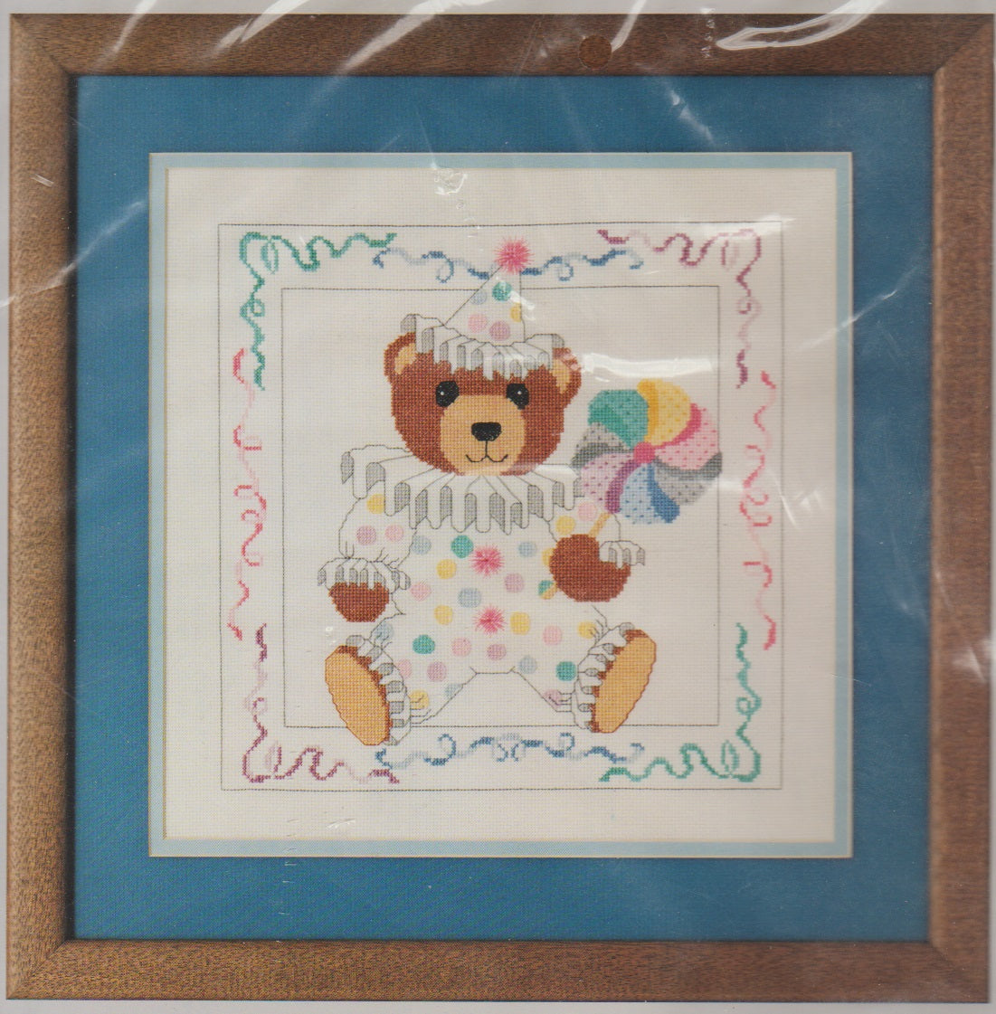 Candamar Party Bear 50143 cross stitch kit