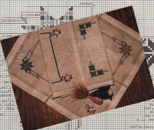 Told In A Garden Tablecloth & Placemats Amish cross stitch pattern