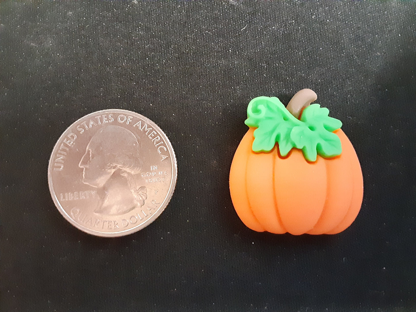 Pumpkin Vine halloween needle minders