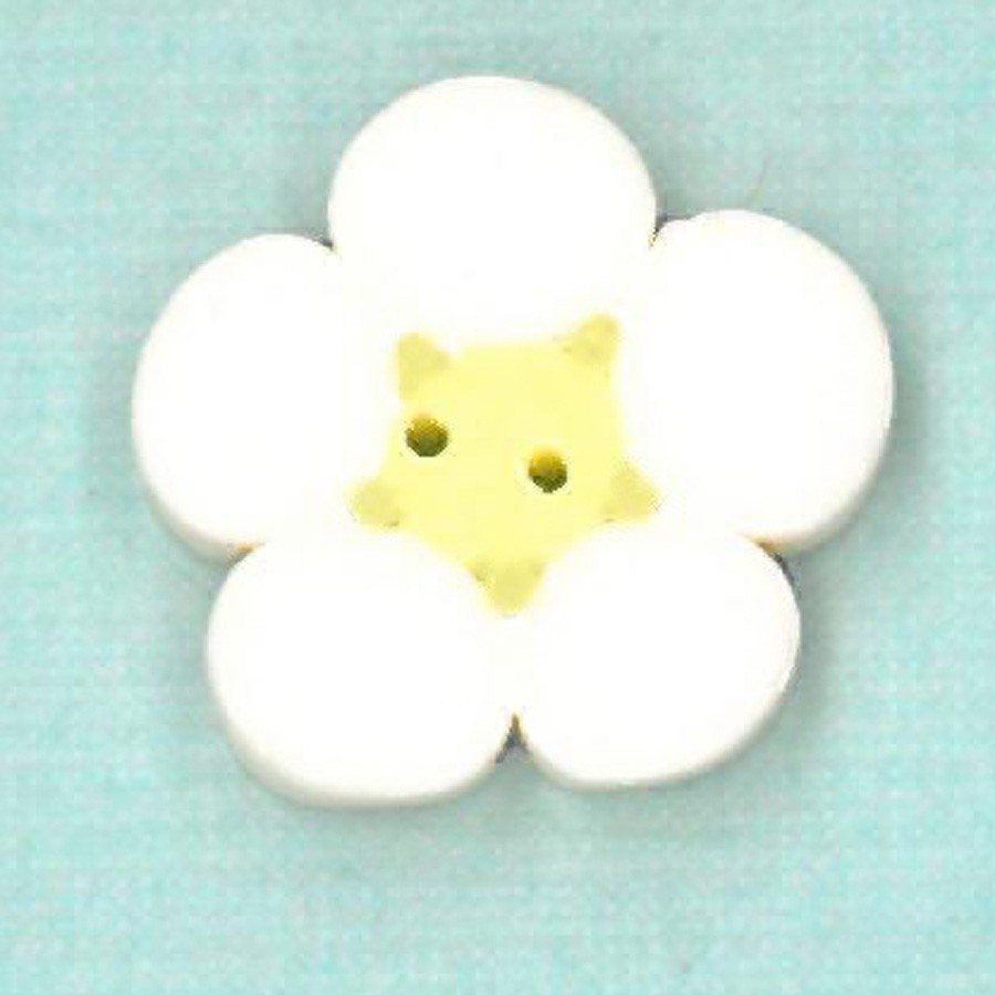 Just Another Button Company White Flower 2279  buttons