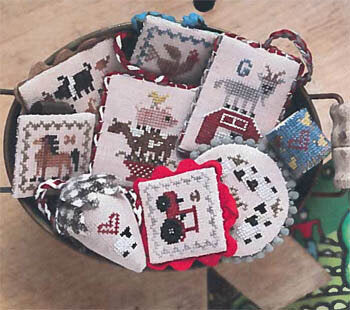 heartstring Samplery Festive Little Fobs 13 - Barnyard Edition cross stitch pattern