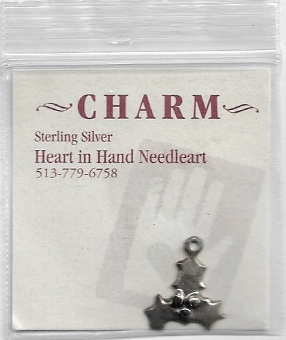 Heart in Hand Holly Leafs HIHCH3 sterling silver charm