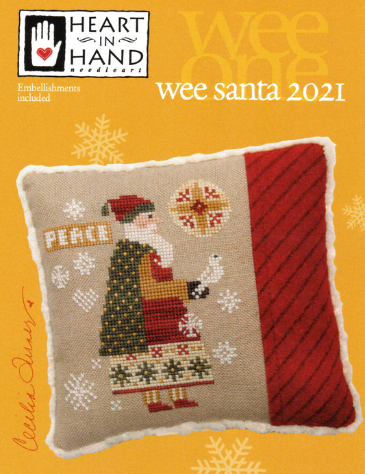 Heart in Hand Wee Santa 2021 christmas crosss titch pattern