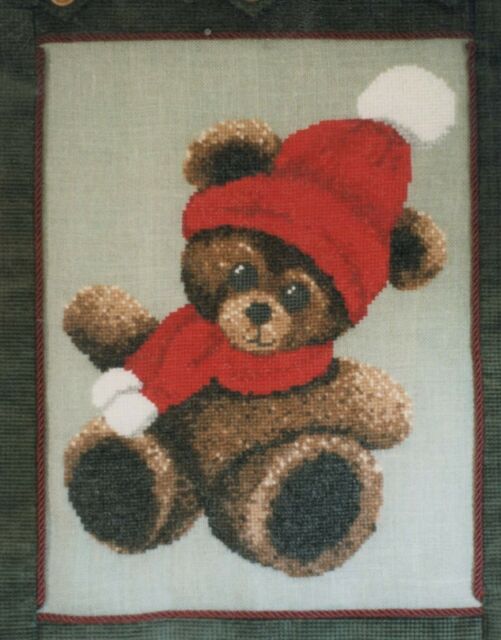 Nessy Lynn's Beary Loveable cross stitch pattern