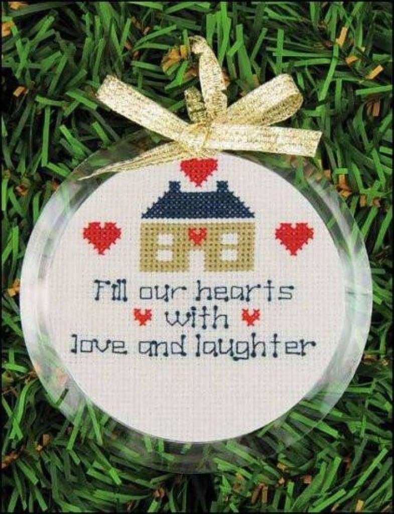 Yarn Tree 3 inch round snap in christmas ornament frame clear acrylic