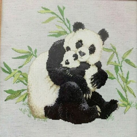 Designs For The Needle Panda 5429 cross stitch kit