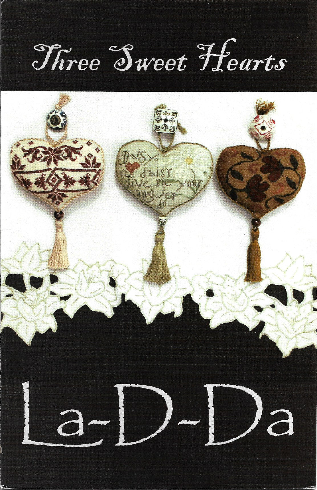 La-D-Da Three Sweet Hearts cross stitch pattern