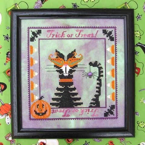 M Designs Trick or Treat Cat halloween cross stitch pattern