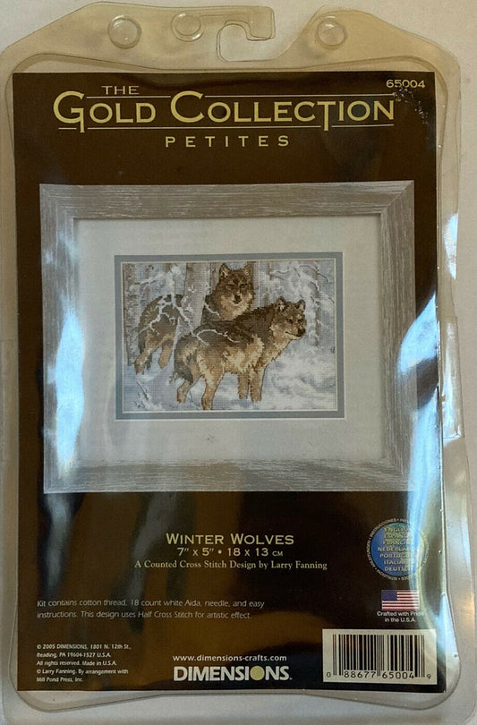 Dimensions Winter Wolves 65004 cross stitch kit